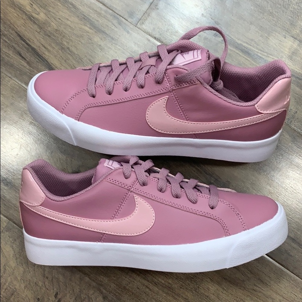 WMNS NIKE COURT ROYAL AC plum dust/plum chalk - Picture 14 of 16
